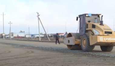 Восемь лет не могут завершить ремонт дороги в Атырау