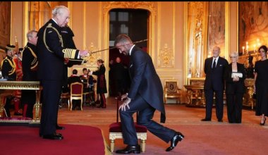 Дэвид Бекхэм стал рыцарем: король Великобритании наградил легенду футбола