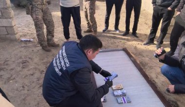 В Атырауской области задержали блогера, вымогавшего 30 млн тенге