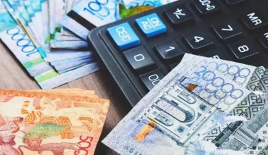 Ещё большее снижение средней зарплаты ожидается в Казахстане