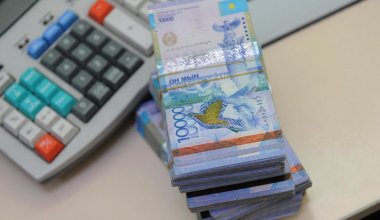 В Казахстане увеличилась разница между зарплатами в мегаполисах и регионах