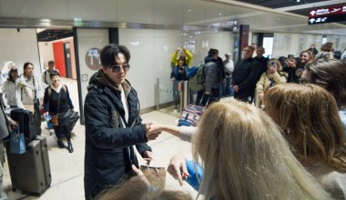 Как Димаша встретили в Берлине