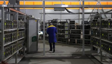 Энергокризис в ЦА: Кыргызстан запретил работу майнинг-ферм