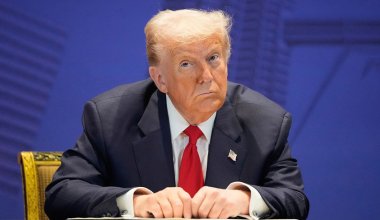 Трамп обеднел на 1 млрд долларов