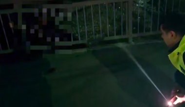 Подросток пытался спрыгнуть с моста в Талдыкоргане