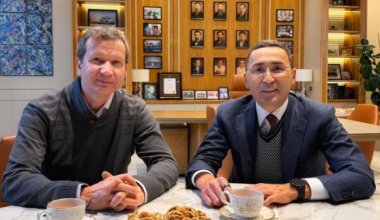 Айдын Рахимбаев рассказал о казахских корнях австралийского кардиохирурга