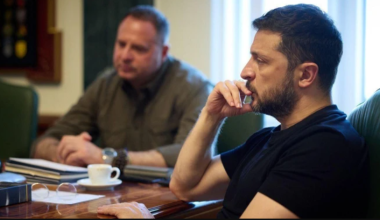 Зеленский объявил об уходе Ермака с поста главы офиса президента