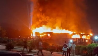 Туристы погибли при пожаре в Гоа: что известно