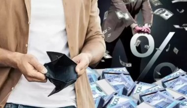 Казахстан установил антирекорд по реальным зарплатам