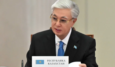 Цифровизация, ИИ и логистика: главные тезисы Токаева на ВЕЭС