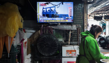 Китай начал военные учения вокруг Тайваня