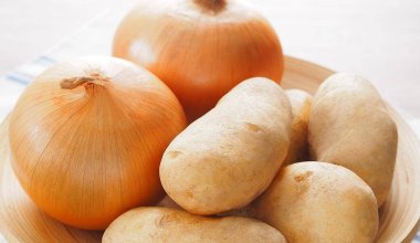 Казахстанцы стали есть намного больше картофеля и лука