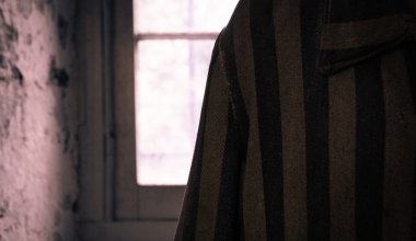 Бывшего начальника колонии в Павлодаре осудили за разглашение госсекретов