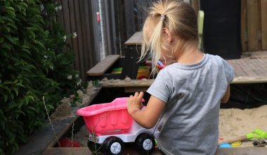 Nestle отзывает партии детского питания в Казахстане из-за возможного токсина