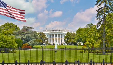 Причину выхода из международных организаций назвали власти США