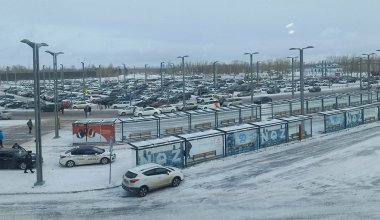 Из-за метели в аэропорту Астаны не могут приземлиться самолёты