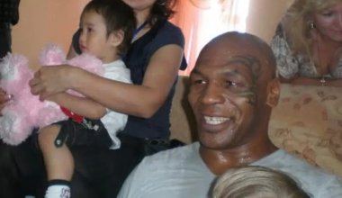 Любовь к кумысу обернулась для Майка Тайсона приключениями в казахстанских степях