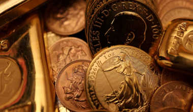 Фиксация прибыли: золото откатилось в цене после рекордной отметки