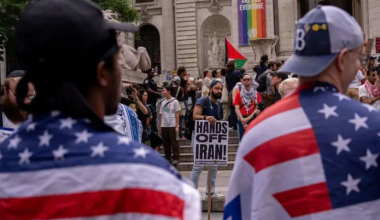 США призвали своих граждан срочно покинуть Иран