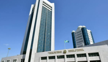 Госслужба, инвестиции, ОДКБ: какие законопроекты взяли в работу депутаты в Казахстане