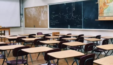 Родителей напугали угрозы терактов в школах Алматы