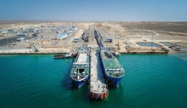 Китайцы вложат больше 1 млрд долларов в развитие порта Курык