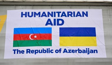 Ильхам Алиев отправил гуманитарную помощь Украине