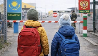 Детям из России усложнили поездки в Казахстан