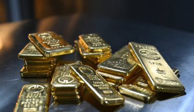 Драгметаллы продолжают бить рекорды: инвесторам нужны безопасные активы
