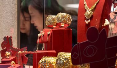 Драгоценные металлы снова растут в цене после резкого падения