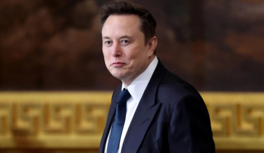 Первый человек в истории: состояние Маска достигло рекордных $800 млрд