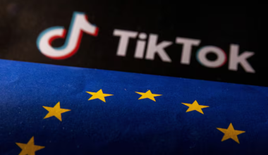 “Вызывающие привыкание функции”: TikTok обвинили в нарушении правил ЕС