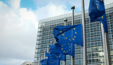 ЕС разрешил высылать просителей убежища в "безопасные третьи страны"