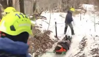 67-летняя женщина получила травму в горах Алматы