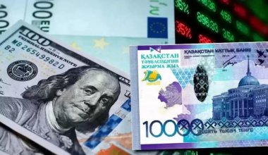 Эксперт назвал факторы, делающие "хрупким" текущий курс тенге