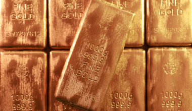 Драгметаллы показывают максимальные результаты: что толкает цены вверх