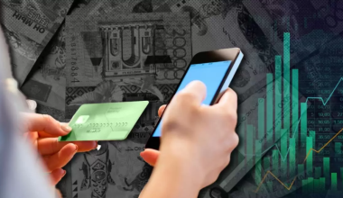 "Это психологический трюк": казахстанцев предупредили о мошенниках и SMS от 1414