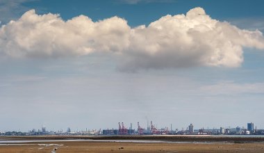 На месторождении в Мангистау произошёл выброс газа