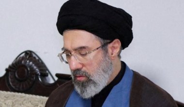 Сын Хаменеи стал верховным лидером Ирана