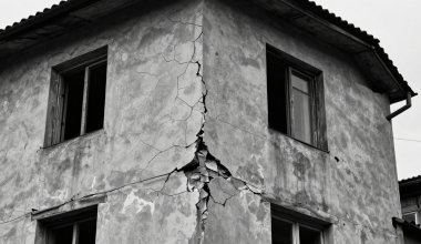 Регионы с наибольшим числом аварийных домов названы в Казахстане