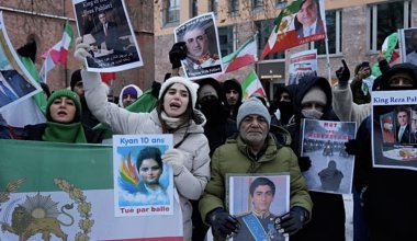 «Будем обращаться как с врагами»: в Иране пригрозили протестующим расправой