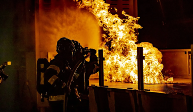 На алматинской барахолке снова сгорели товары предпринимателей