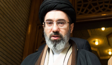 Верховный лидер Ирана пригрозил США и Израилю