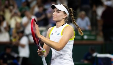 Елена Рыбакина официально стала второй ракеткой мира