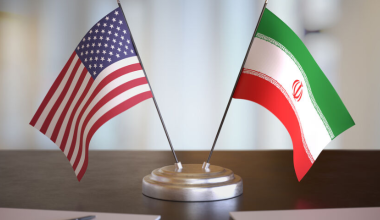 США заявили об ослаблении контроля Ирана над Ормузом