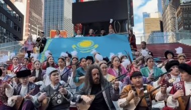 Более 1000 человек: казахи отпраздновали Наурыз на Таймс-сквер в Нью-Йорке
