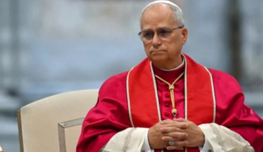 Папа Римский призвал остановить войны