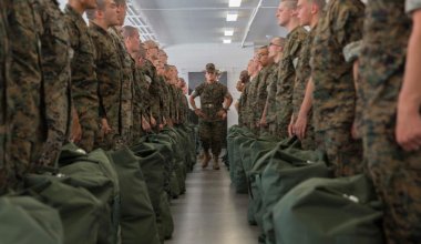 США повышают максимальный возраст призыва в армию до 42 лет