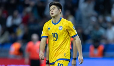 Дастана Сатпаева включили в список лучших футболистов мира