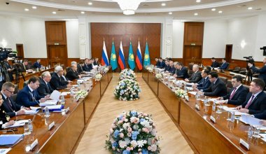 Бектенов и Мишустин обсудили проблемы Каспийского моря